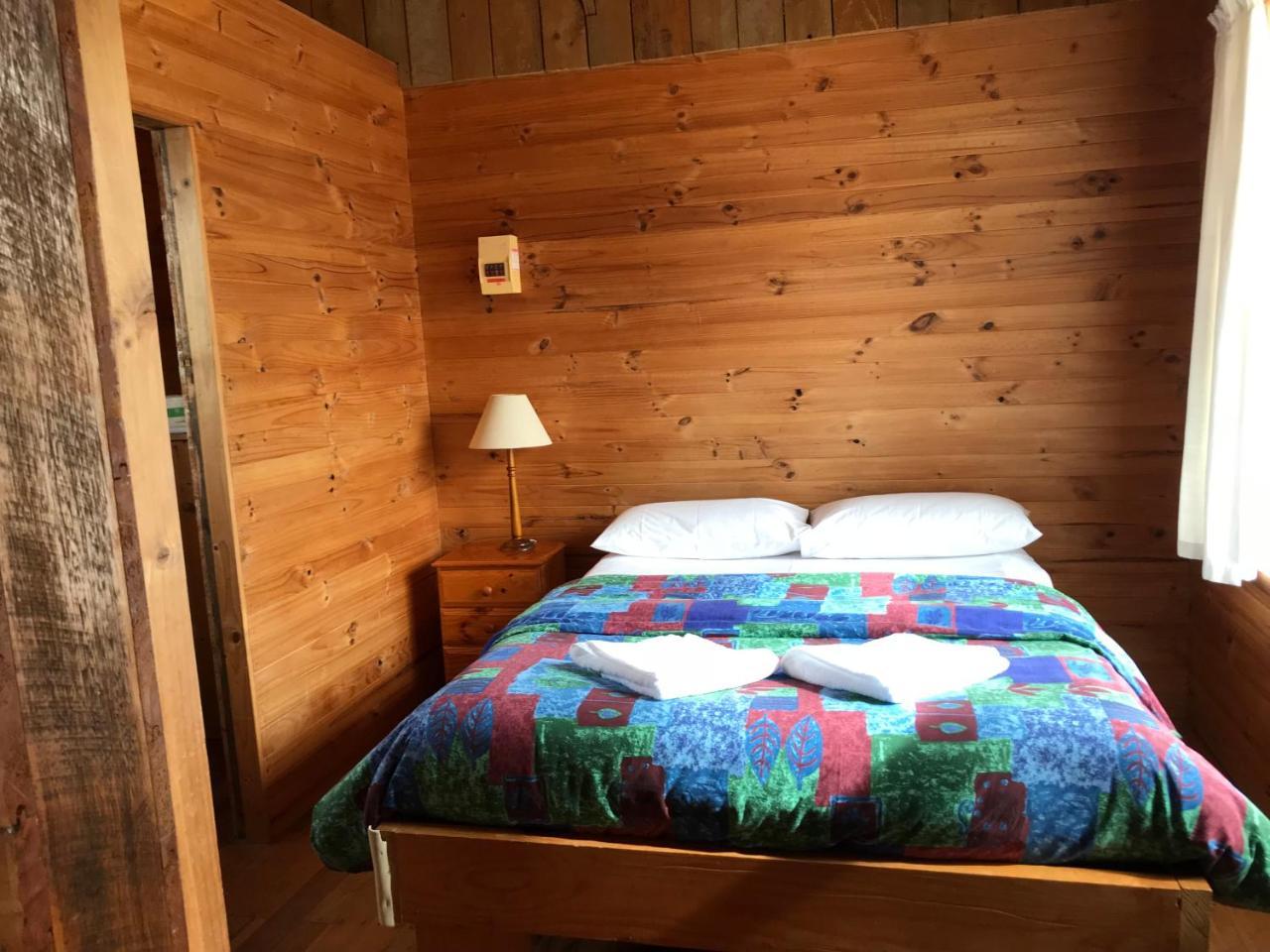 Somerset Beachside Cabin And Caravan Park Eksteriør billede
