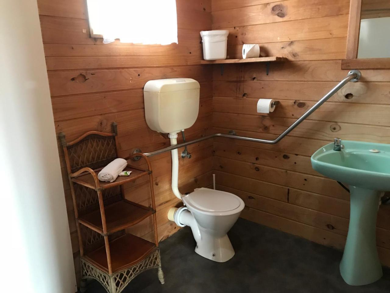 Somerset Beachside Cabin And Caravan Park Eksteriør billede
